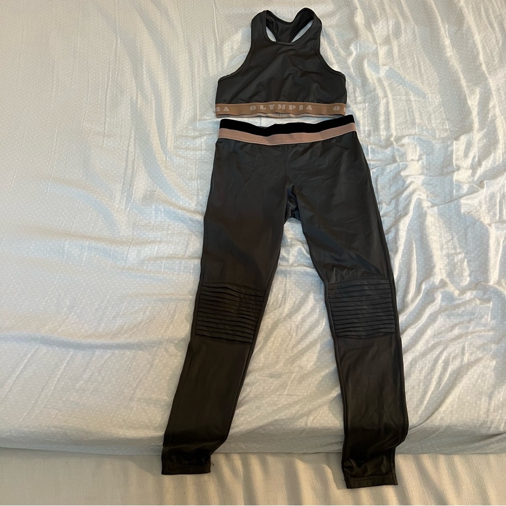 OLYMPIA Activewear Set. Size Small